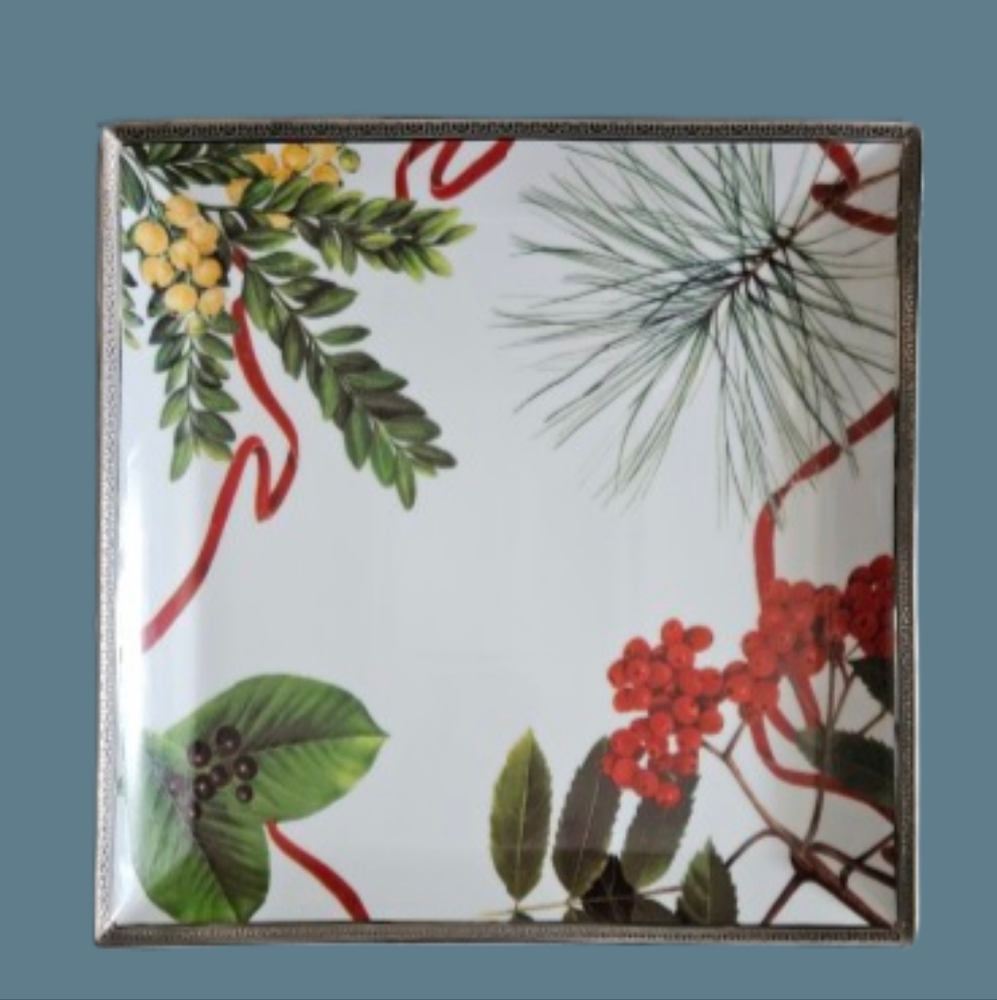 *Charter Club Holly & Pine Grand Buffet Platinum